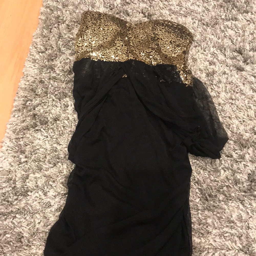 Beautiful classy strapless dress